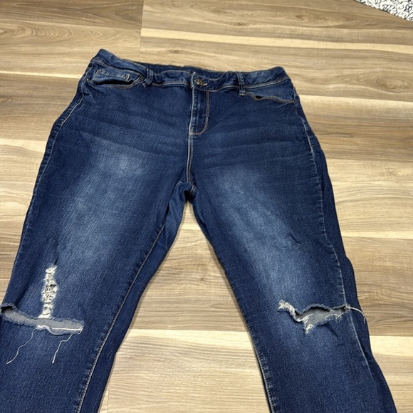 YMI Blue Denim Jeans - Size 16 - Picture 5 of 9